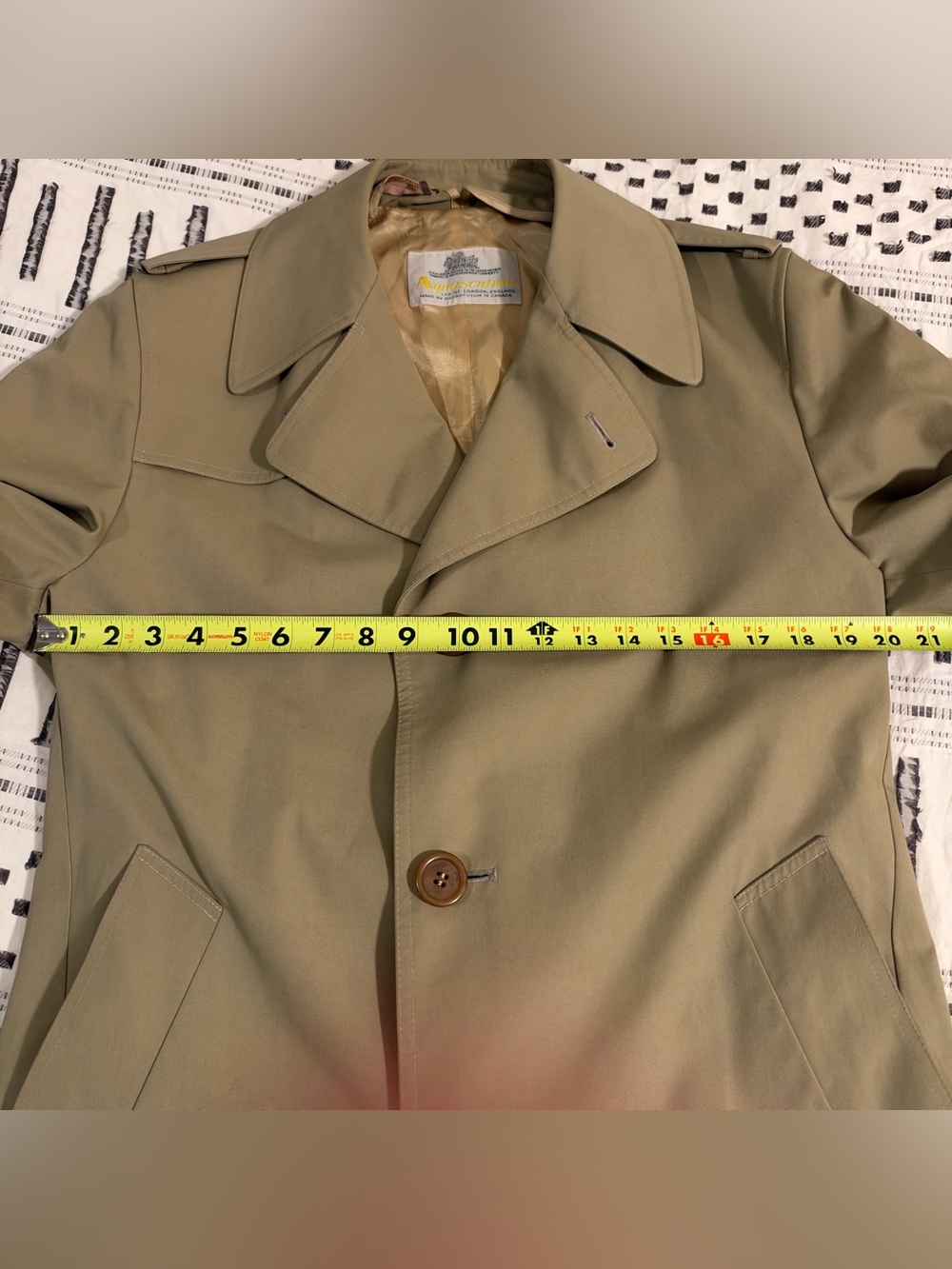Vintage Aquascutum London Tan Trench Coat - Picture 6 of 13